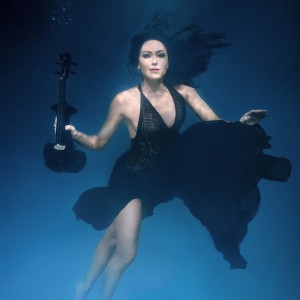 linzi stoppard fuse violinist underwater shoot