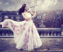 Linzi Stoppard Launches FUSE Violin Band New Single